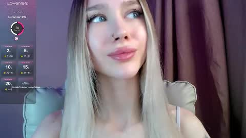 Ari online show from February 26, 6:11 pm