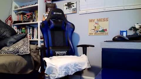 D K online show from November 25, 3:16 am