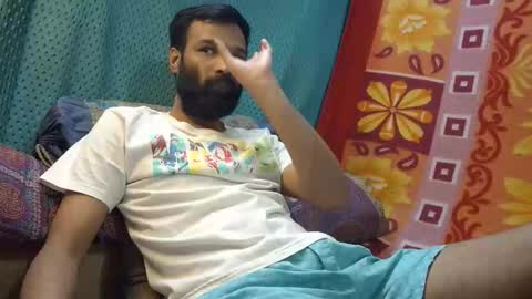desi_boy799417 online show from April 23, 9:39 am