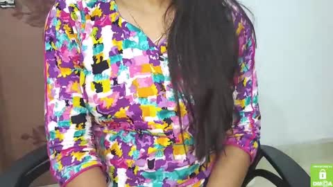 Snapshot of desicoupleshow chatting on February 10, 6:03 pm Eva and Adam online show from February 10, 6:03 pm