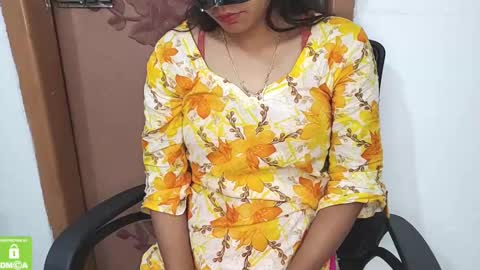 Snapshot of desicoupleshow chatting on February 27, 12:57 am Eva and Adam online show from February 27, 12:57 am