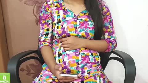 Snapshot of desicoupleshow chatting on February 19, 7:39 am Eva and Adam online show from February 19, 7:39 am