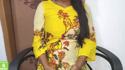 Snapshot of desicoupleshow chatting on February 27, 4:21 pm Eva and Adam online show from February 27, 4:21 pm