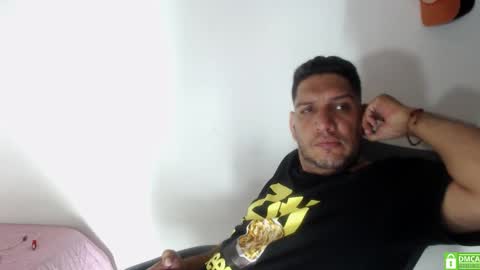 Designturbate online show from November 15, 12:01 am