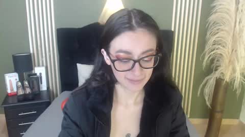 Snapshot of desiring__angel chatting on January 10, 1:09 pm Desiring Angel online show from January 10, 1:09 pm