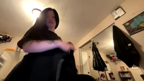 Liv Vermillion online show from October 9, 3:23 am