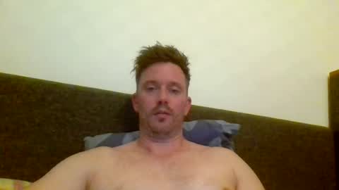 deutero1986 online show from July 11, 2:49 am