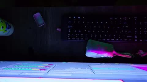 deva_big online show from March 2, 12:45 pm