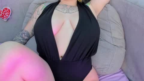 Deva Blue online show from February 15, 4:58 am