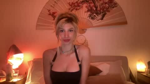 devyy333 online show from January 28, 9:41 am