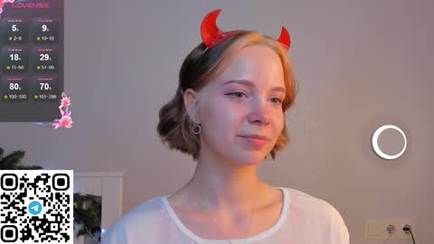 Kira online show from January 8, 5:30 pm