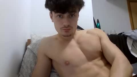 dh2154142 online show from December 3, 6:19 pm