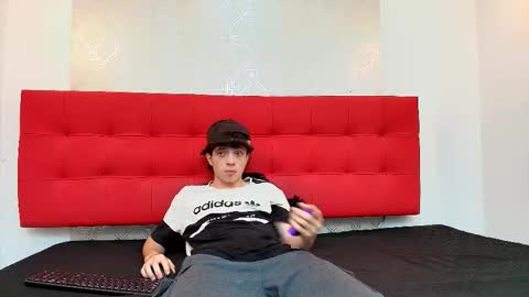   online show from September 12, 12:18 pm