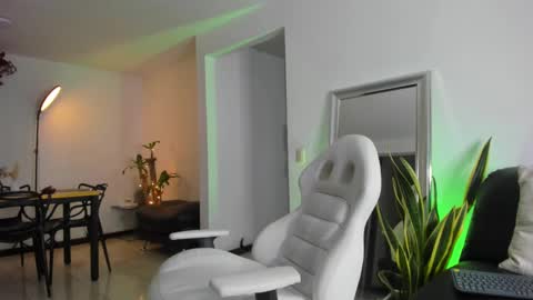 Diego online show from February 23, 1:35 am