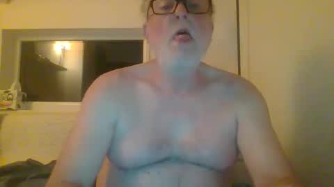 Snapshot of dial76 chatting on February 6, 6:18 am dial76 online show from February 6, 6:18 am