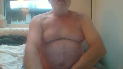 Snapshot of dial76 chatting on January 21, 7:47 am dial76 online show from January 21, 7:47 am