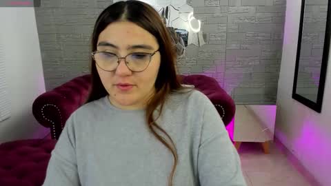 Snapshot of diamondfox_m chatting on October 16, 2:06 pm Your Diamond online show from October 16, 2:06 pm