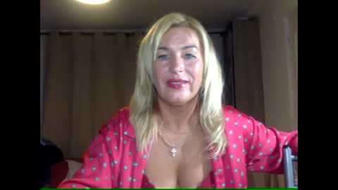diana583578 online show from November 10, 9:39 pm