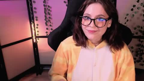 Diana online show from May 29, 11:08 am