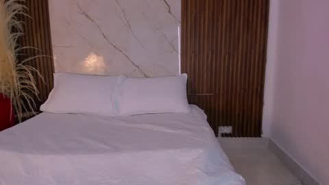diana_santhy online show from May 19, 11:28 am