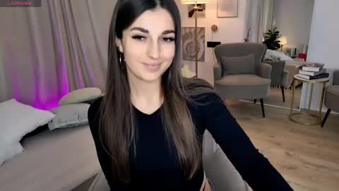 Diana online show from April 20, 2:09 pm