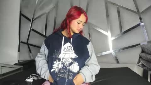 dianarous online show from December 23, 2:40 am