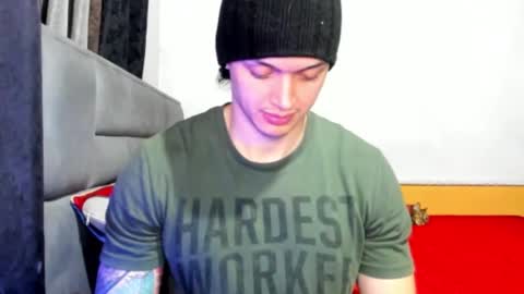 jhon online show from February 1, 2:37 am