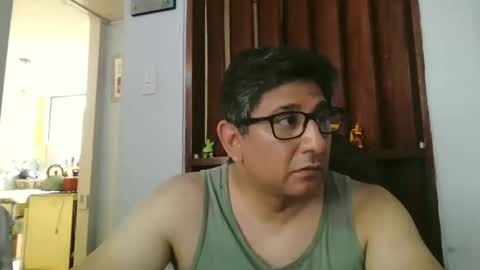 dickeduardo online show from April 18, 7:29 pm