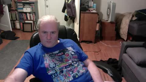 Snapshot of dickflasher5 chatting on December 10, 3:51 am Richard Fleischer online show from December 10, 3:51 am