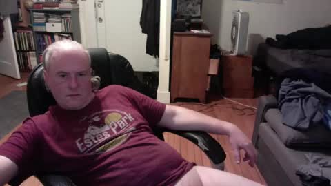 Snapshot of dickflasher5 chatting on February 26, 4:41 am Richard Fleischer online show from February 26, 4:41 am