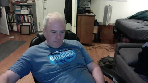 Snapshot of dickflasher5 chatting on March 4, 5:21 am Richard Fleischer online show from March 4, 5:21 am