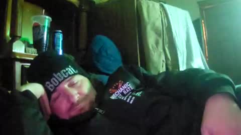 dickinaround840 online show from December 8, 5:17 am