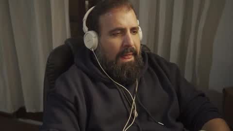 Cristian Dipolino online show from April 27, 1:14 am