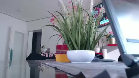 squirtcock online show from May 12, 11:52 am