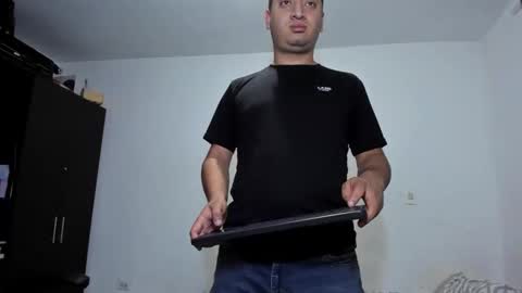 diiego_xxx online show from April 21, 4:41 am