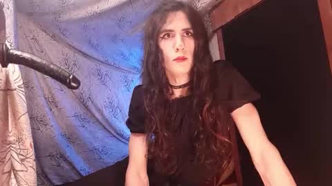 diivampy online show from February 23, 7:16 pm