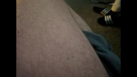 Snapshot of dilf232323 chatting on October 9, 7:47 am Dilf online show from October 9, 7:47 am