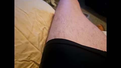 Snapshot of dilf232323 chatting on January 19, 8:29 am Dilf online show from January 19, 8:29 am