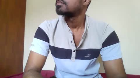 Snapshot of dilip_09 chatting on January 3, 4:44 am dilip_09 online show from January 3, 4:44 am