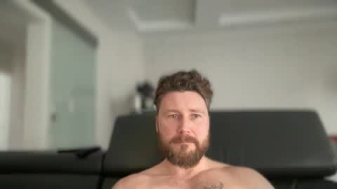 dilliding online show from January 9, 9:48 am