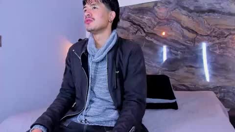 Snapshot of dimitrideluxe chatting on September 15, 12:06 pm Dimitri online show from September 15, 12:06 pm