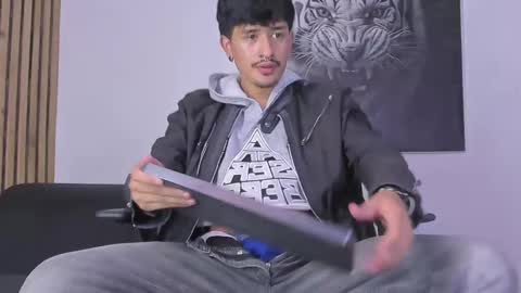 Snapshot of dimitrideluxe chatting on September 24, 8:59 pm Dimitri online show from September 24, 8:59 pm