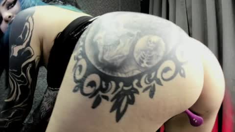 dimmuanddarkness online show from January 17, 4:49 am