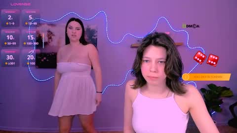 dina_bloom online show from April 9, 6:24 pm