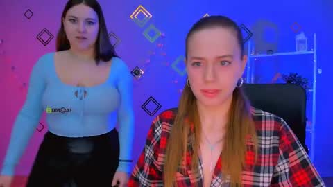 dina_bloom online show from April 16, 8:36 am