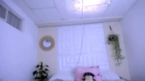 DINA online show from May 21, 5:52 pm