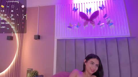 Cristal  online show from September 25, 4:08 am