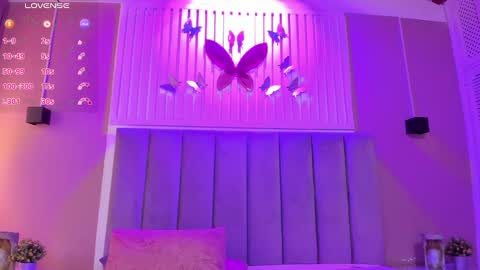 Cristal  online show from October 19, 5:12 am