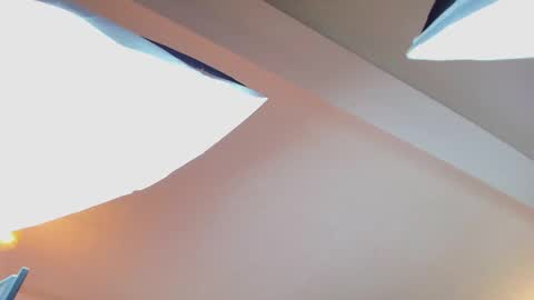 victoria online show from March 20, 10:59 pm