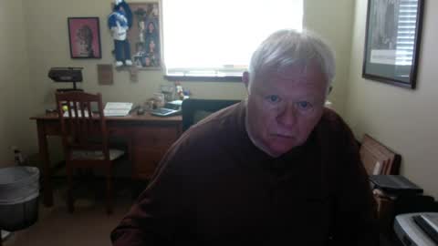 dirtrider195080438 online show from July 6, 5:26 pm
